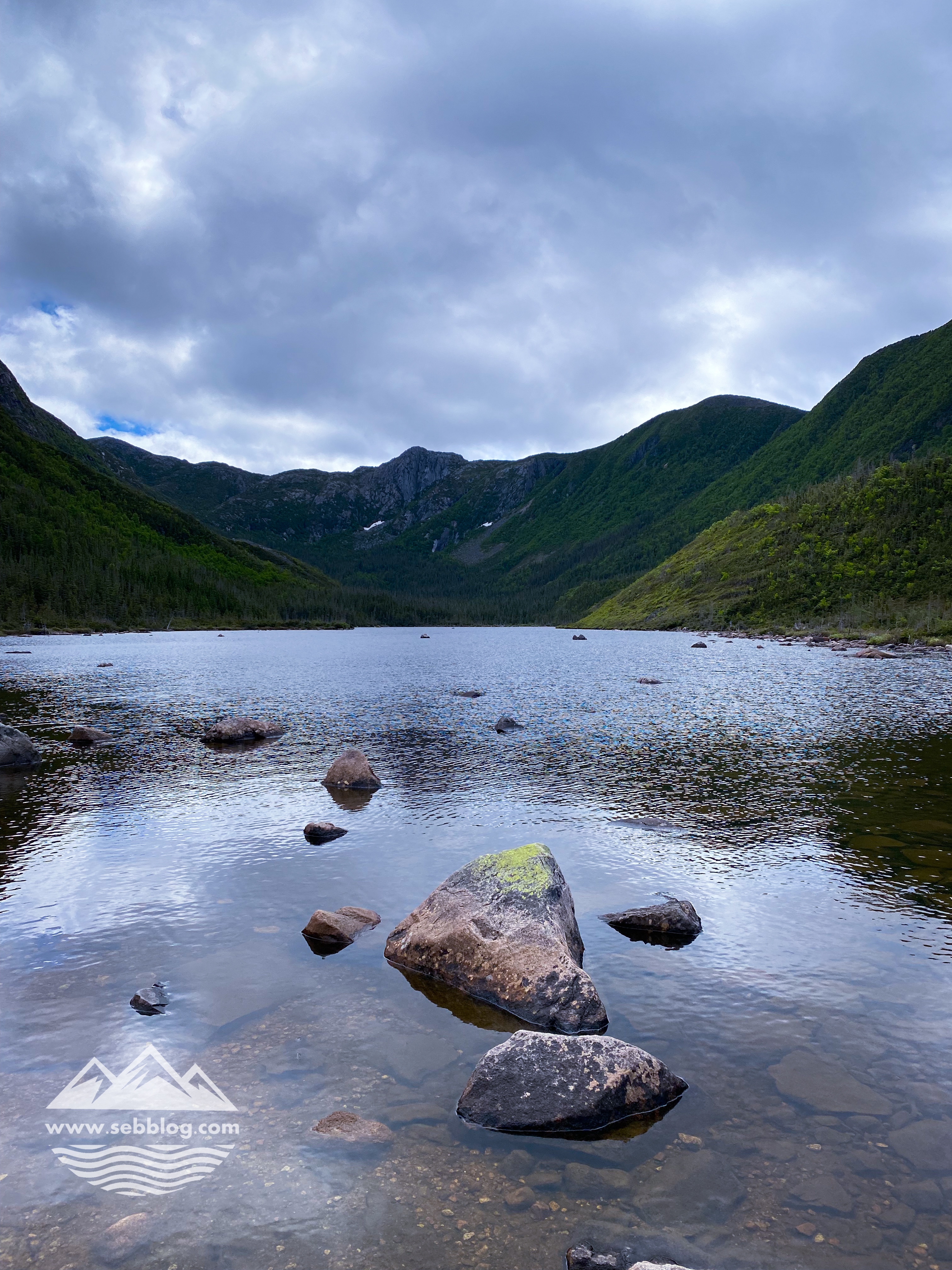 Hiking: Le Lac-aux-Américains